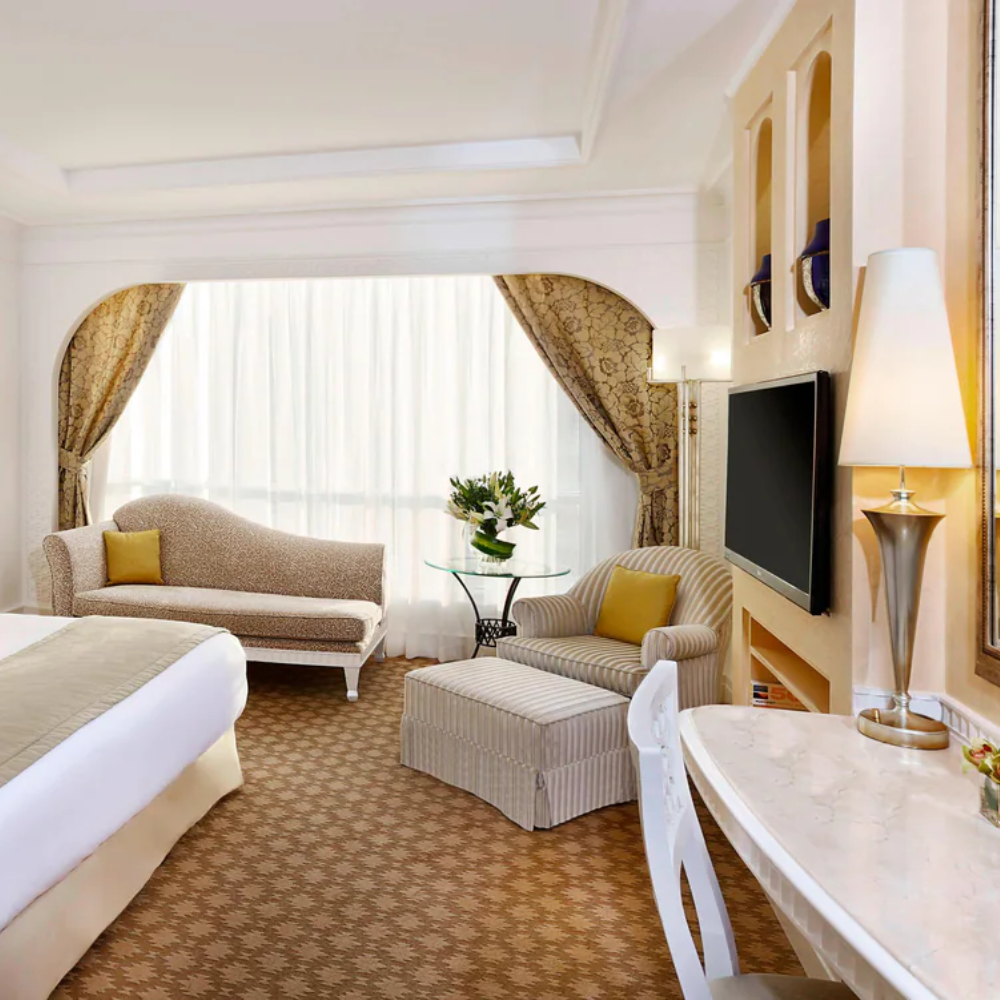 Junior Suite (Tower/Resort Garden)